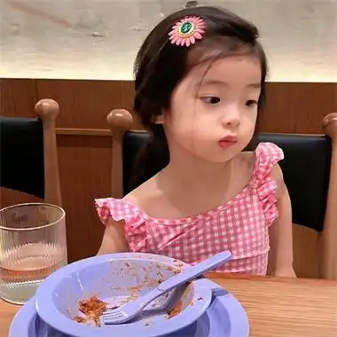 乖巧可爱小女孩头像很呆萌 优质的单纯小女孩头像_女生头像_美头网