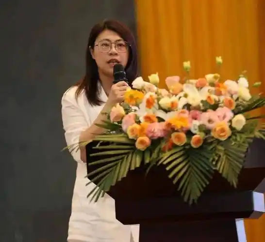 教育,是一项看见"人"的事业——瑞安中学董环环 | 吾爱吾师,以瑞安之