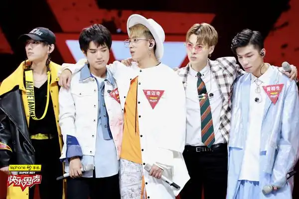 2017快乐男声黄子韬自嘲安琪拉焦迈奇淘汰 5进4晋级名单公布