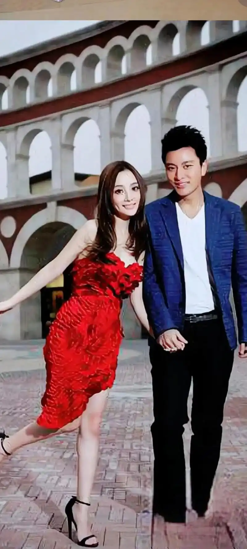 伤感情歌《奈河桥上诉情殇》贾乃亮写给李小璐的最后一封信:谢谢 - 抖