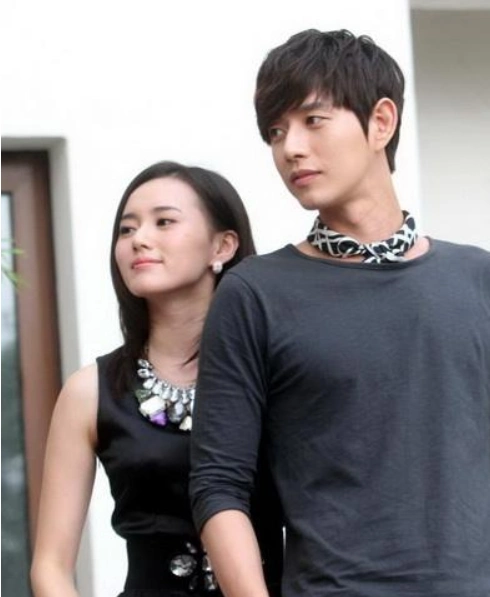 江铠同新恋情曝光她的绯闻前男友一位已婚两位人设崩塌