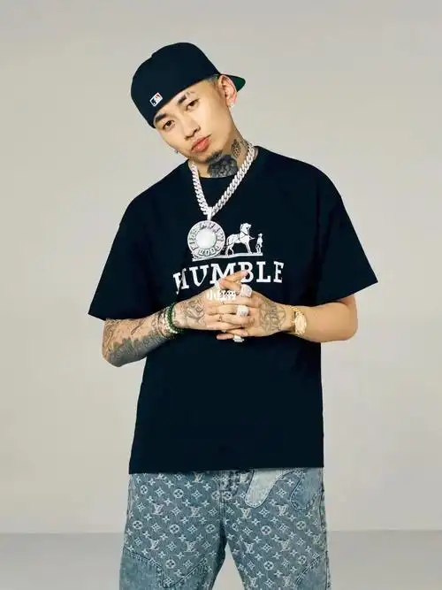 85重庆欢乐谷马思唯