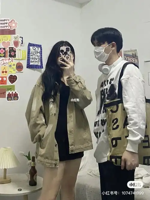 情侣穿搭170男生和162女生