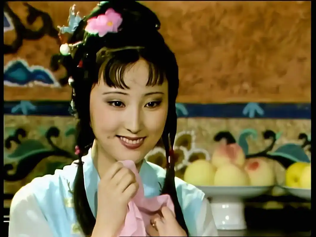红楼梦.红楼梦之林黛玉:87版红楼梦林黛玉,扮演者是陈晓旭 - 兑音