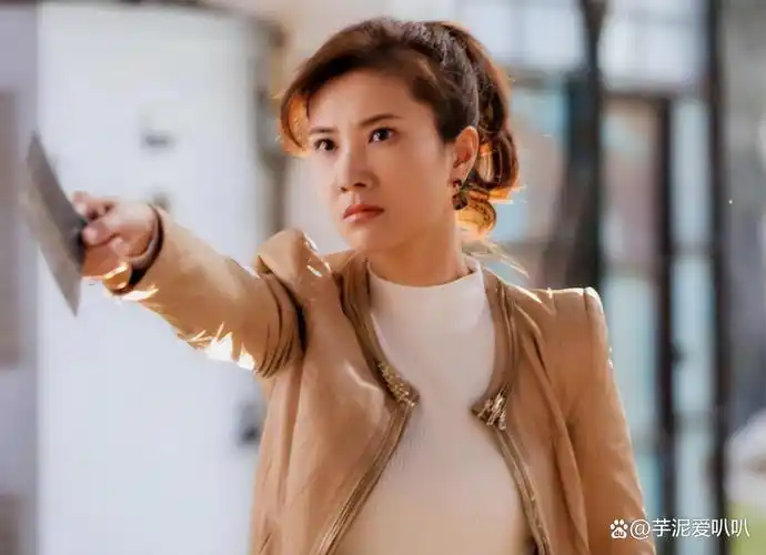 《正阳门下》演员现状,破烂侯北京四合院养老,苏萌没有蔡晓丽美