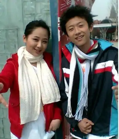 张一山女友曝光竟是她? 体检遭突袭提杨紫心跳加快