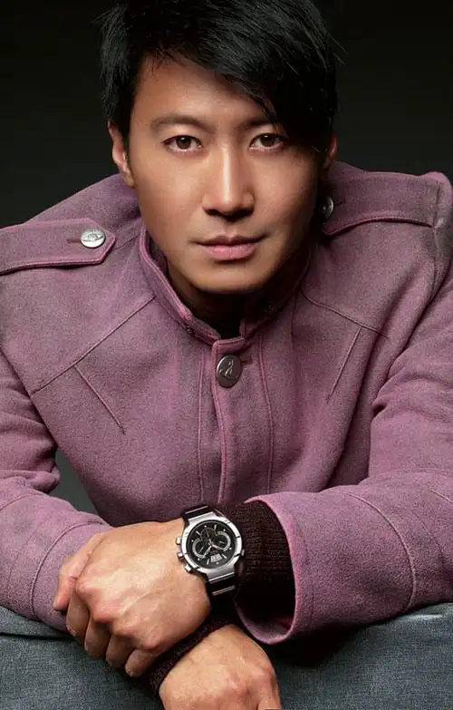 黎明隐瞒婚讯人气不坠 受邀代言名表(图)-搜狐娱乐