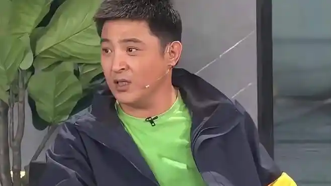 孙涛演小品太有喜感,《快乐很简单》片段,一句话逗笑霸总闫妮-影视综