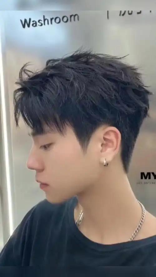 韩式三七分纹理气垫烫#上海3am杰森  微分的刘海能让发型看着更加蓬松