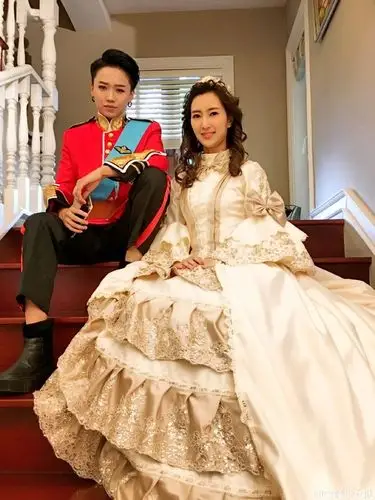 张希雅 @蜜蜂少女队-关凯元 @蜜蜂少女队-许和琪 @蜜蜂少女队-刘雨