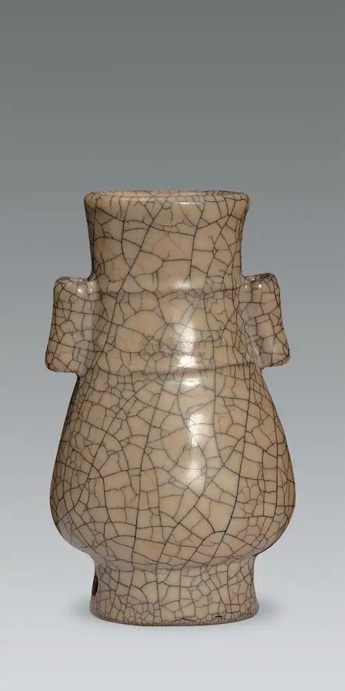 【明 哥窑米色釉贯耳瓶】拍卖品_图片_价格_鉴赏_明代单色釉瓷器_雅昌