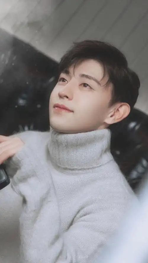 邓伦——沉"伦"在你的笑容