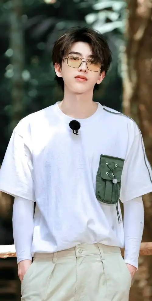 蔡徐坤说奔跑吧第十季多整点能量