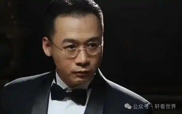 演员高虎某团送外卖,胖的都不敢认了,偶遇网友合影强颜欢笑_梦想_故事