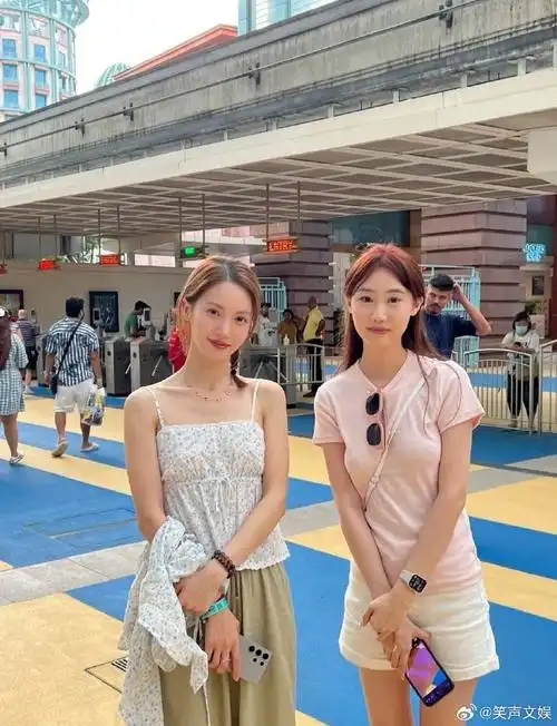 偶遇金晨生图##网友晒金晨合照