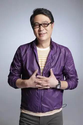 高亚麟图片高亚麟写真图片