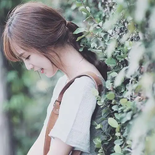 女生头像唯美淡雅-唯美头像-爱聚微信qq空间大杂烩