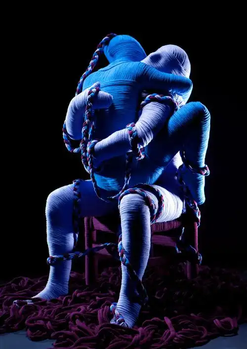 意大利lana sutra ― erik ravelo石膏针织模型成-人动作摄影作品