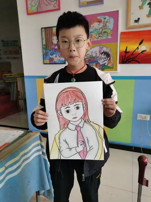 9月20日琴琴老师班10:00-12:00作品分享 人物肖像写生