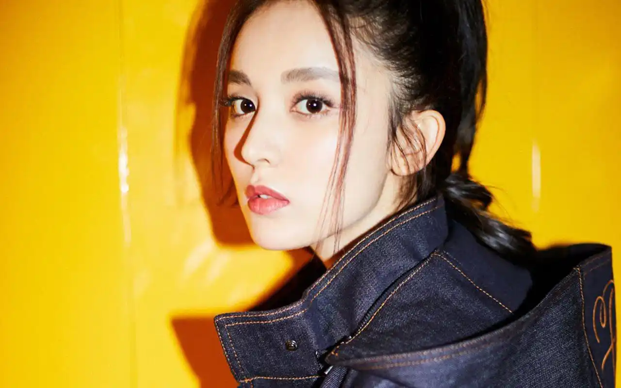 古力娜扎时尚写真唯美电脑壁纸