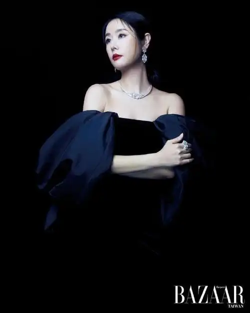 林心如&时尚芭莎 april  2024#时尚#    烈焰红唇温柔似火  热情的红