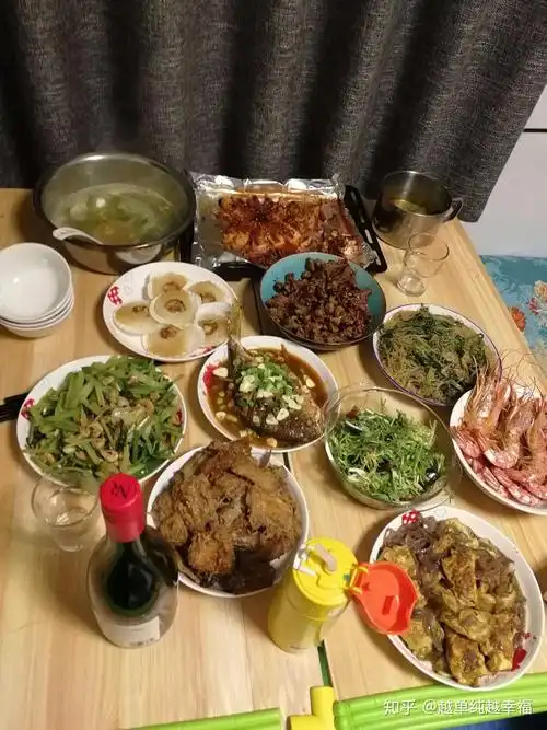 晒晒你的年夜饭# 全都是自己做的,准备了一整天,有点累,但是超满装