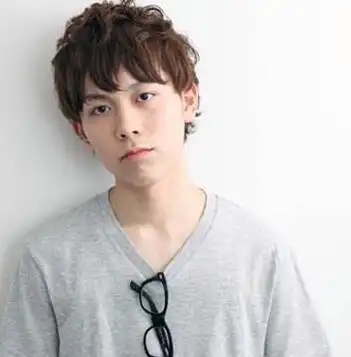 韩国男士短发发型,时尚中又不失文艺男青年气质韩式男发 - 好发型网