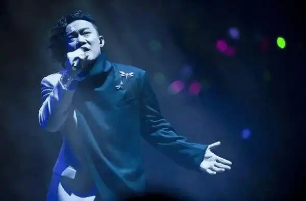 大河票务网奔赴年少偶像聆听天籁之音陈奕迅演唱会官宣定档