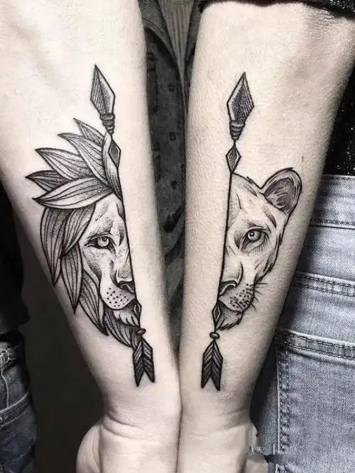 纪念彼此之间爱情的情侣纹身图案