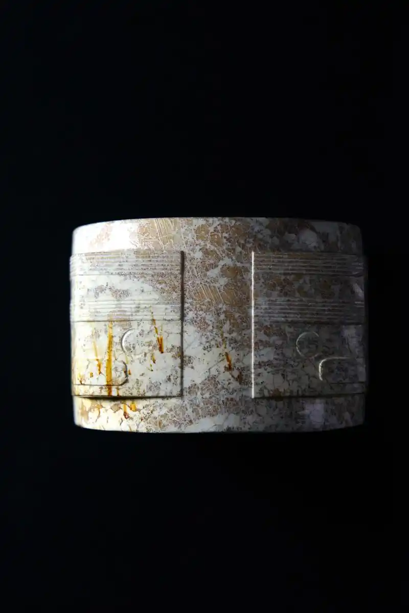 良渚玉器 实证中国."参天之木,必有其根;怀山之水,必有其源 - 抖音