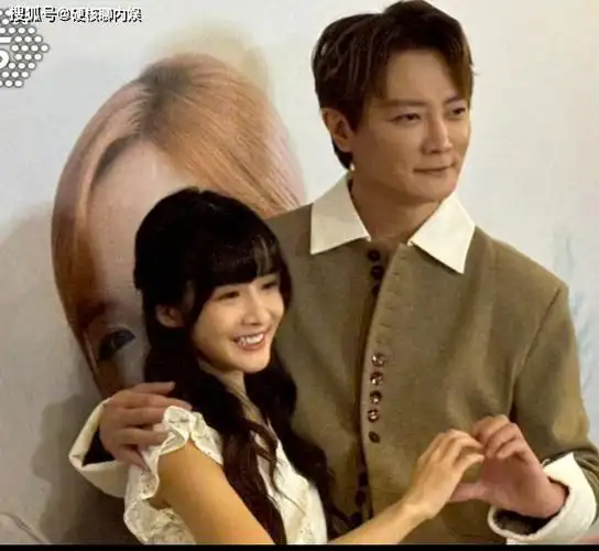 原创飞儿乐团阿沁老婆涉嫌藏毒被捕家中翻出毒品阿沁澄清毫不知情