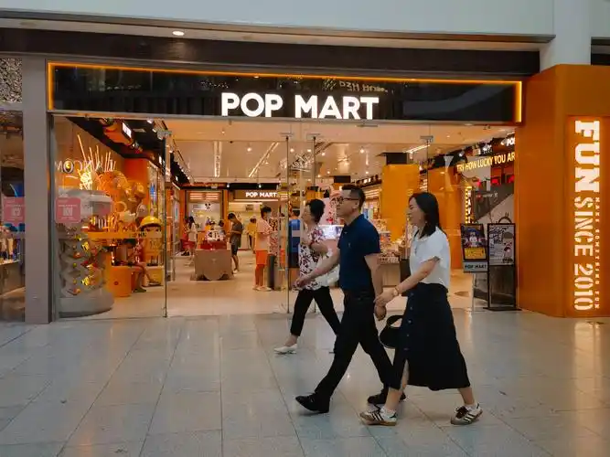 泡泡玛特走向大潮玩时代