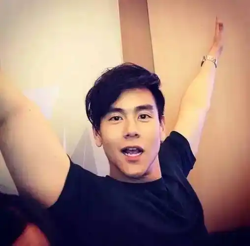 看完彭于晏的寸头,才知道什么叫检验帅哥的唯一标准!