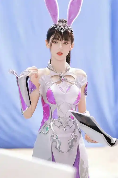 张予曦出演斗罗大陆2真人剧,cos小舞太可爱了,不愧是天选小舞_木子