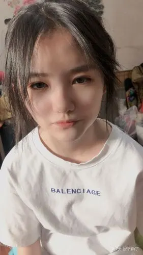 有一个很漂亮的妹妹是种怎样的体验?