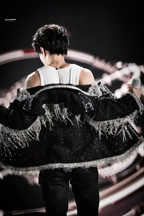 彩排老工王俊凯karrywang工作室索引k_index_王俊凯时尚索引velvetmo