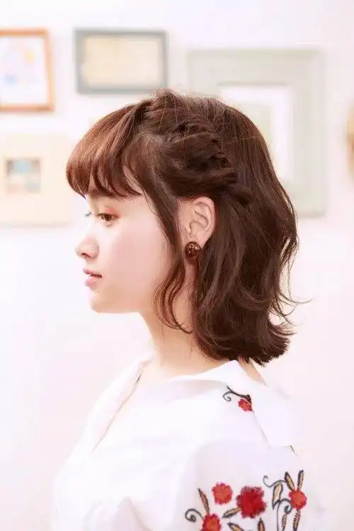 又美又仙的夏日编发,短发女人也可以性感和可爱!