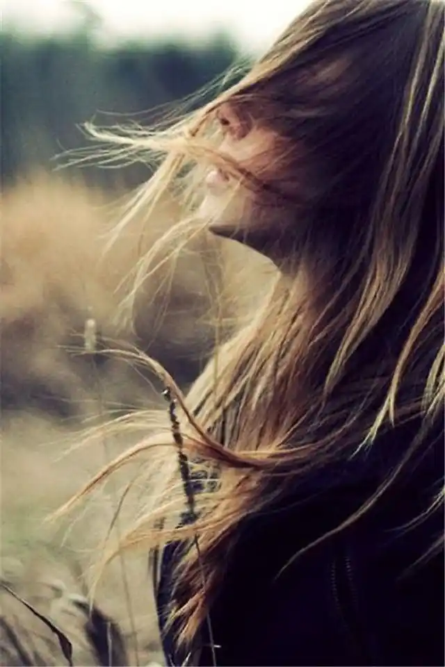 唯美非主流女生伤感摄影手机壁纸下载