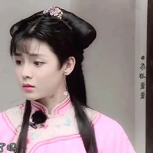 这个偶像有点糊后来他去做演员了又又又更了好几张