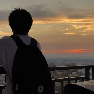 沫兮魅力成熟高冷超酷成熟男生头像