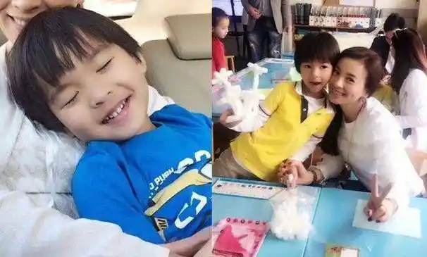 张庭晒小儿子成长照,深情发文:因为你,快乐一直都在_安东尼_小男孩_小