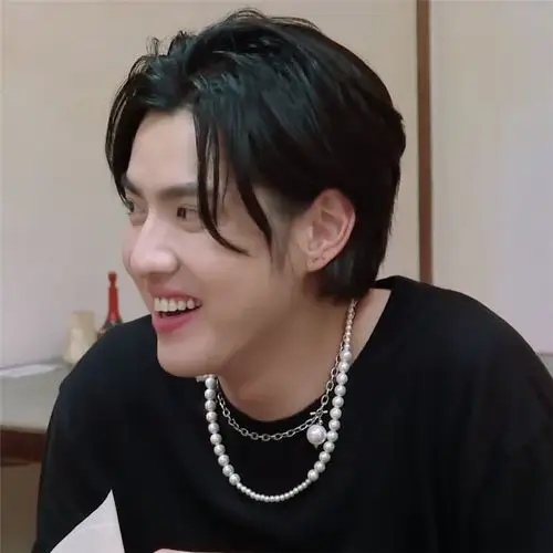 925银 潮流合伙人吴亦凡同款珍珠项链欧美嘻哈贝珠锁骨链男女饰品