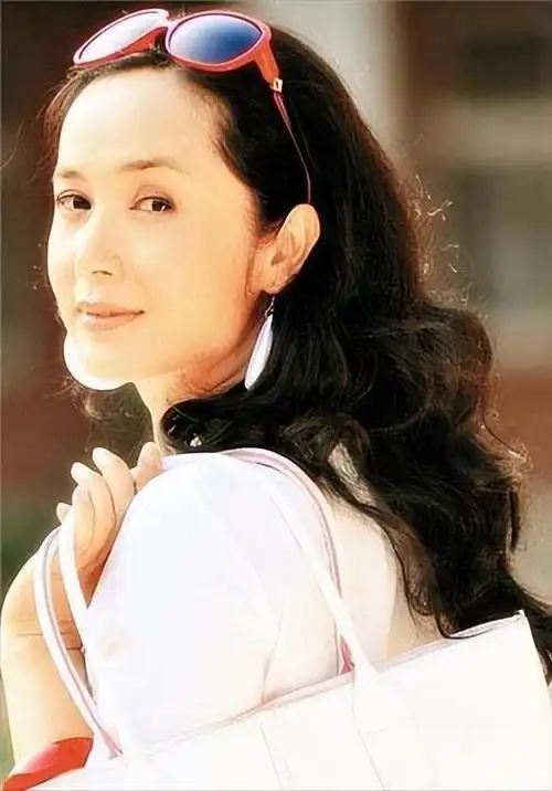 回顾:看了蒋雯丽的旧照,才明白顾长卫王全安为啥沦陷,千娇百媚