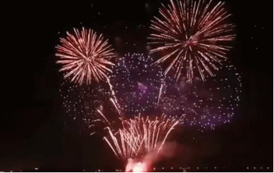 明天是元宵佳节,彩灯点缀世界的华乐章,汤圆包裹甜蜜的团团圆圆.