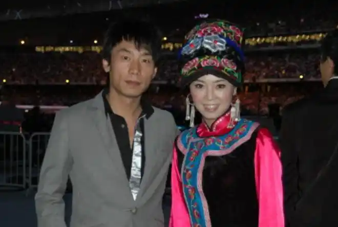 羌族歌手云朵18岁师从刀郎学成后5上春晚和师父情同父女