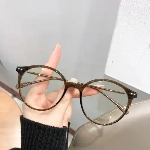 榛果咖自带可爱属性的小圆框近视眼镜