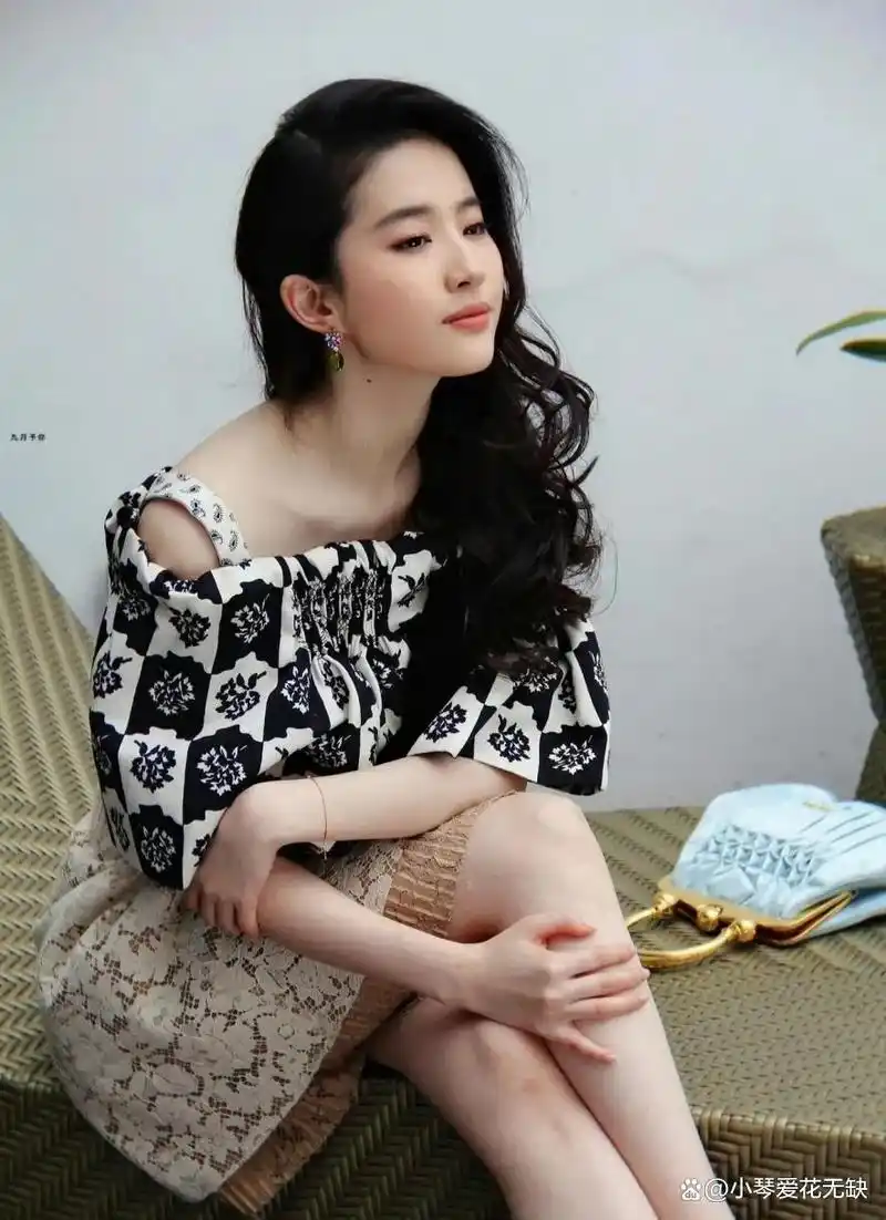 娜扎曾说没人能取代刘亦菲!神仙姐姐雪肤玉貌美爆了