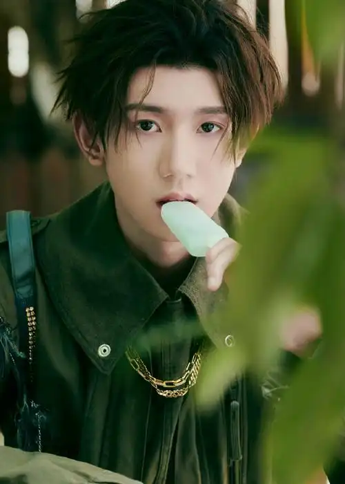 王源明日创作计划召集人##王源新专辑夏野了