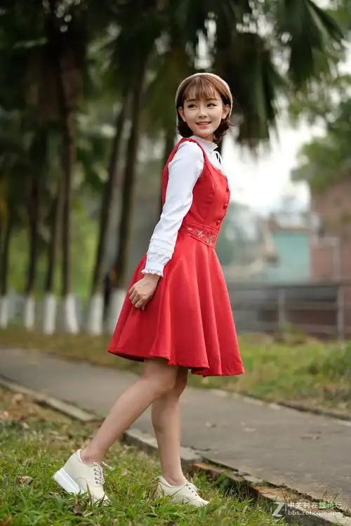 1辑全身人像女生丹婷