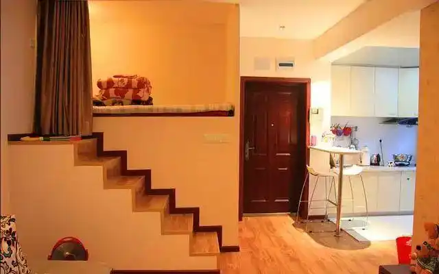 40平小户型一房变两房软硬装花6万次卧悬半空都没见过